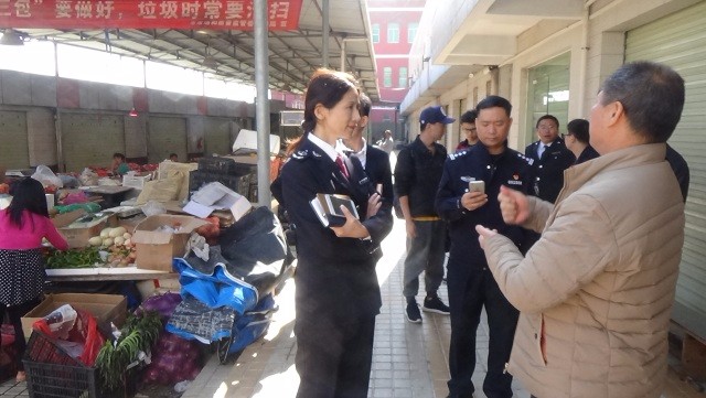 农贸市场专项整治办开展全区农贸市场明察暗访行动